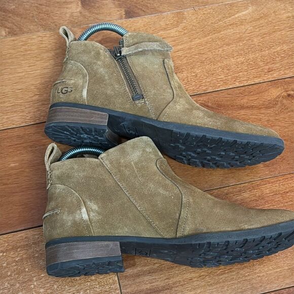 UGG Women’s Aureo Waterproof Zip Ankle-High Boots Booties Tan Brown Suede US 8 - Picture 5 of 11